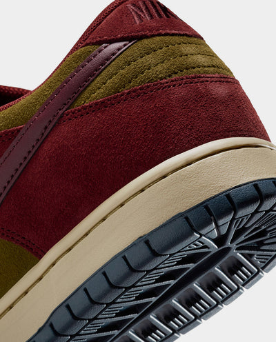 Nike SB - Dunk Low Pro - Dark Team Red/Burgundy Crush Shoes Nike