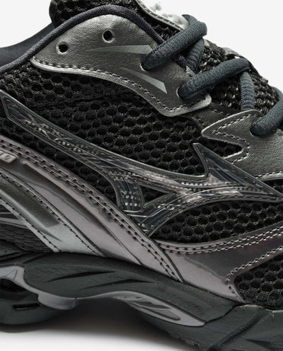 Mizuno - Wave Rider 10 - Black Sand/Metallic Grey Shoes Mizuno