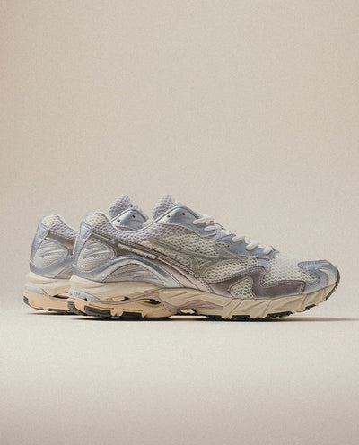 Mizuno - Wave Rider 10 - Snow White/White Sand/Nimbus Cloud Shoes Mizuno