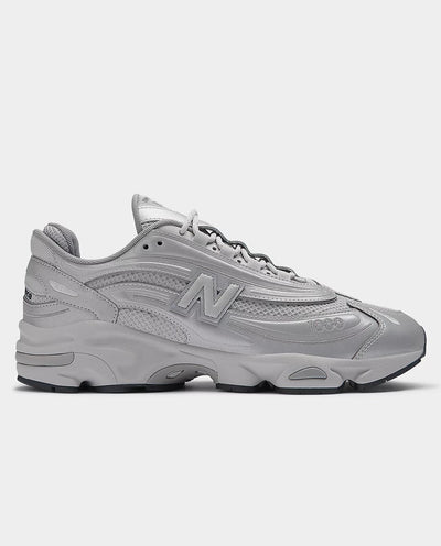 New Balance - 1000 Shoe - Silver Shoes New Balance   