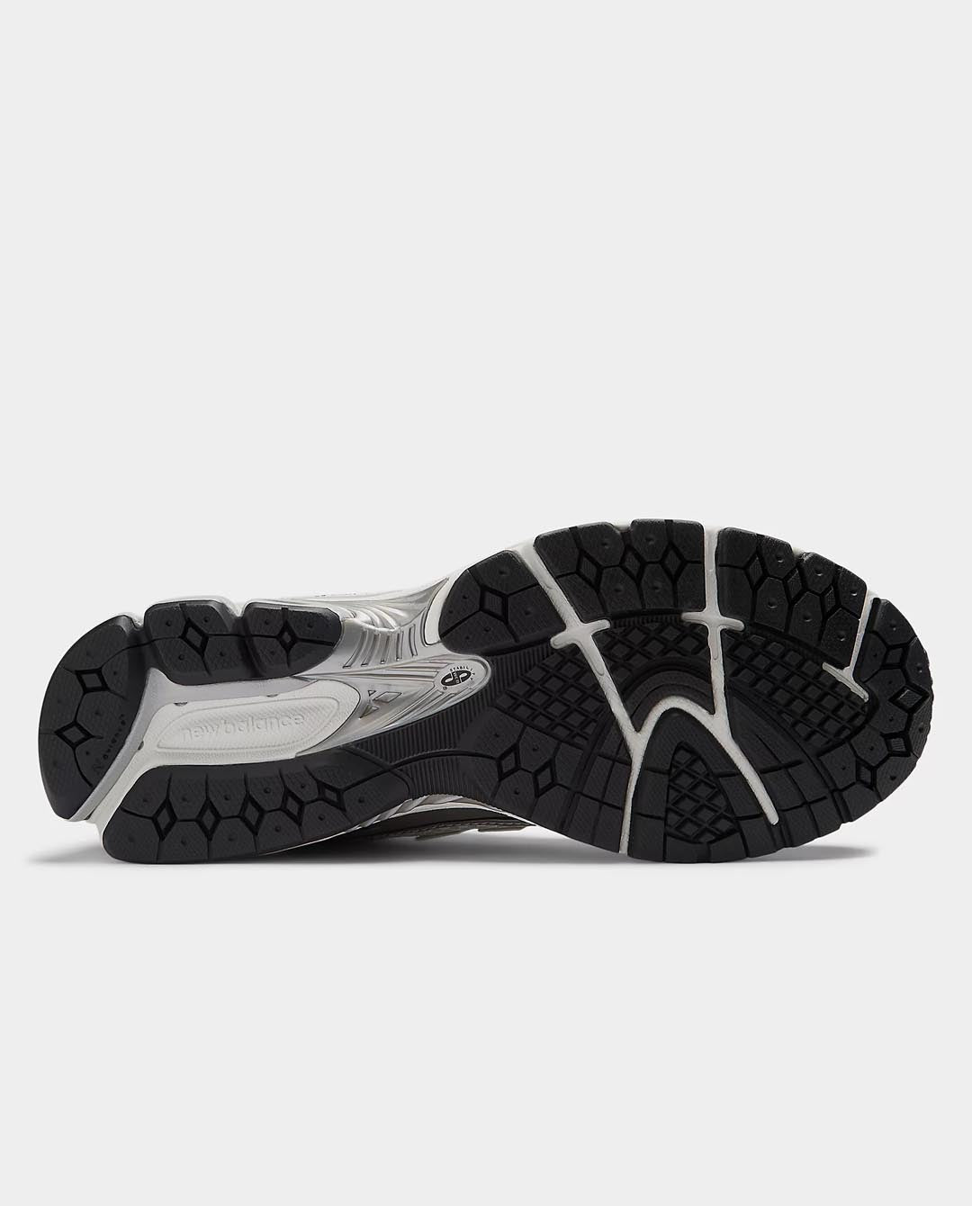 New Balance - 1906Rv1 Shoe - Silver Shoes New Balance   