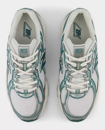 New Balance - 740 Shoe - White/Green Shoes New Balance