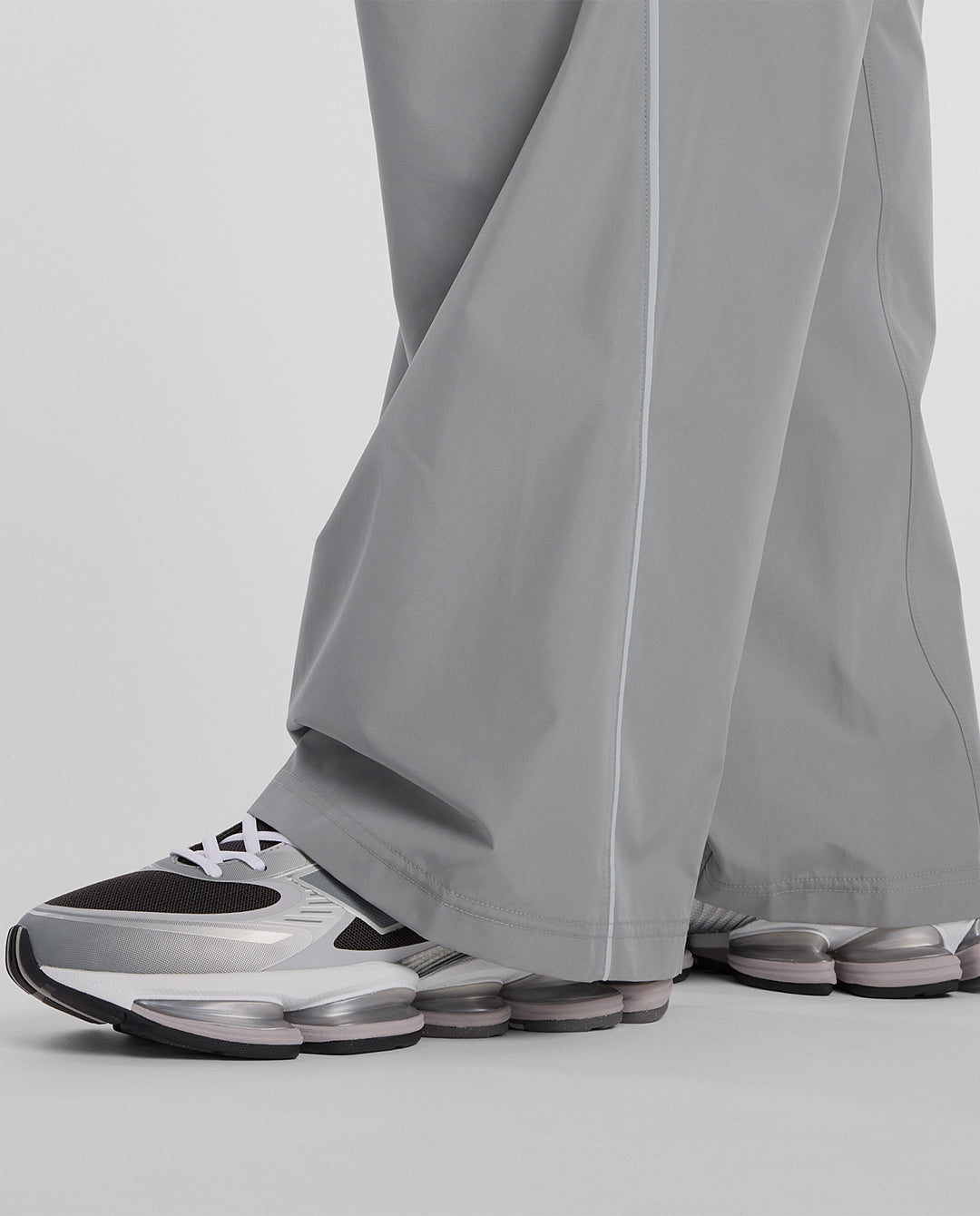 New Balance - Elusive Shell Pant - Slate Grey | FallenFront