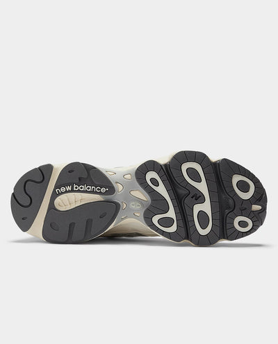 New Balance - M1000MEW Shoe - Sea Salt Shoes New Balance