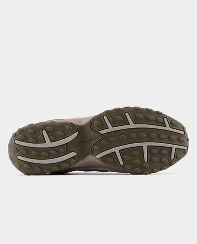 New Balance 204LMMA Shoe - Mushroom/Arid Stone Shoes New Balance