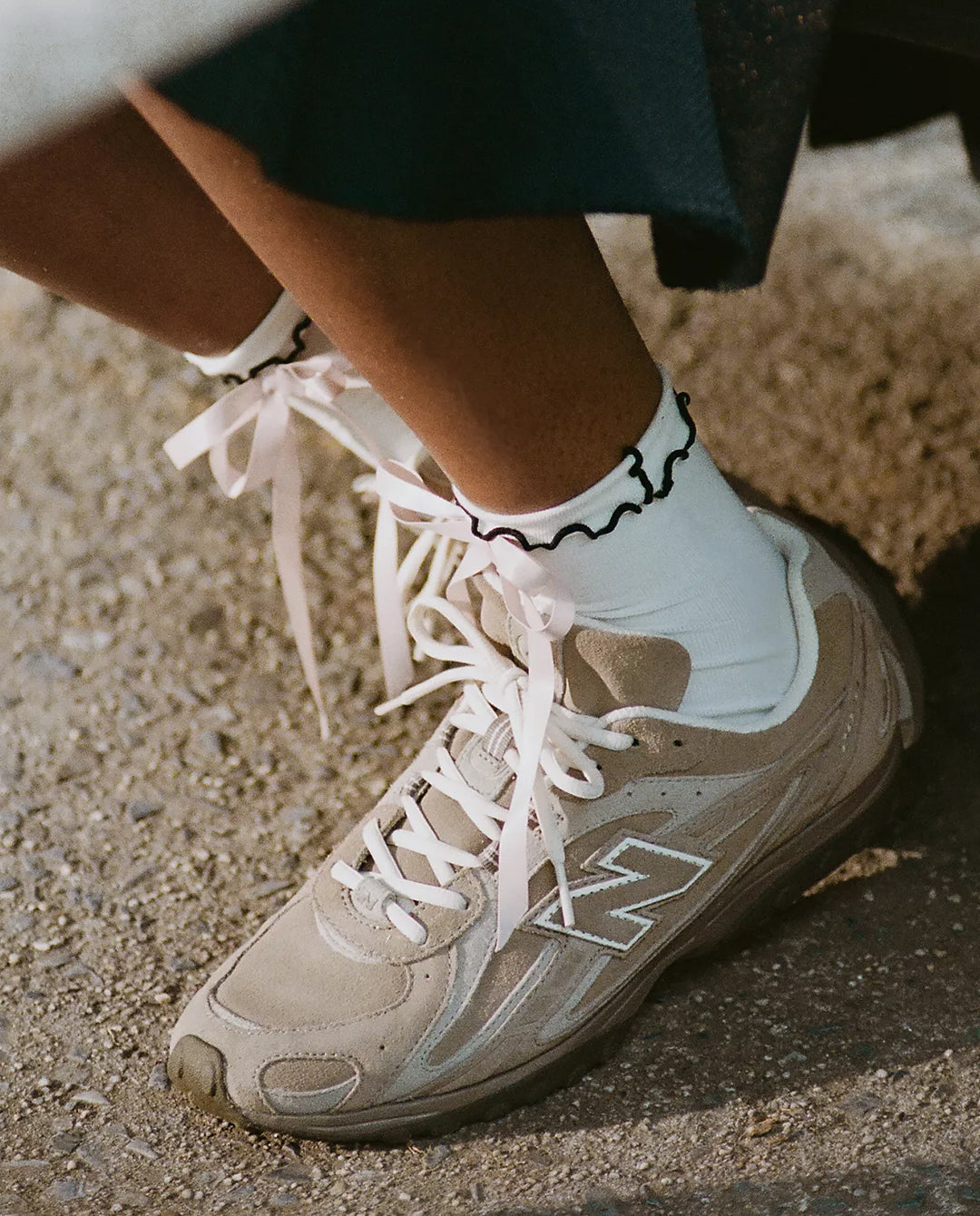 New Balance 204LMMAスニーカー New Balance 204LMMA Shoe - Mushroom/Arid Stone | FallenFront