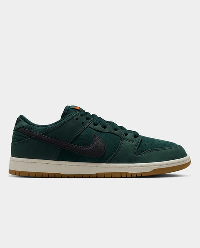 Nike SB - Dunk Low Pro Shoe - Deep Fir Shoes Nike