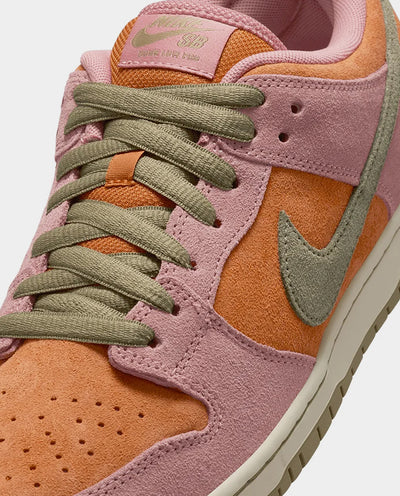 Nike SB - Dunk Low Pro Shoe - Red Stardust Shoes Nike