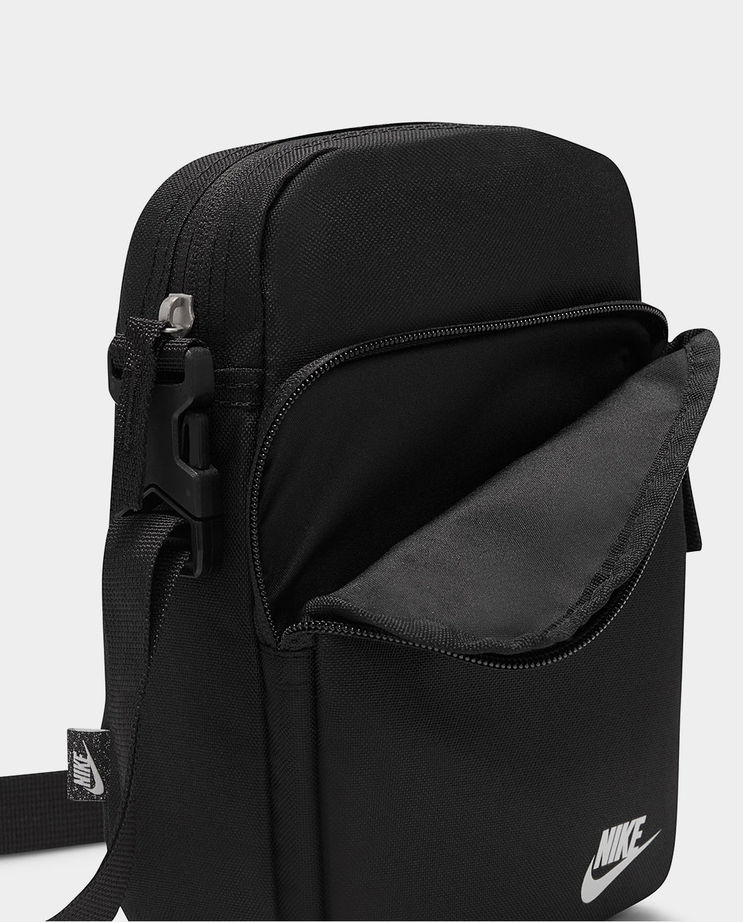 Nike - Heritage Crossbody Bag 4L - Black Bags Nike