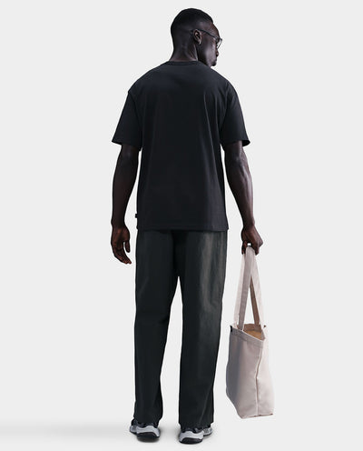 Nike - Premium Essentials T-Shirt - Black/Gold T-Shirts Nike