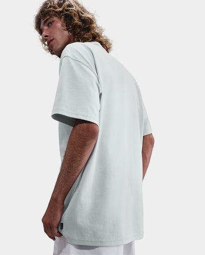 Nike - Premium Essentials T-Shirt - Light Silver T-Shirts Nike