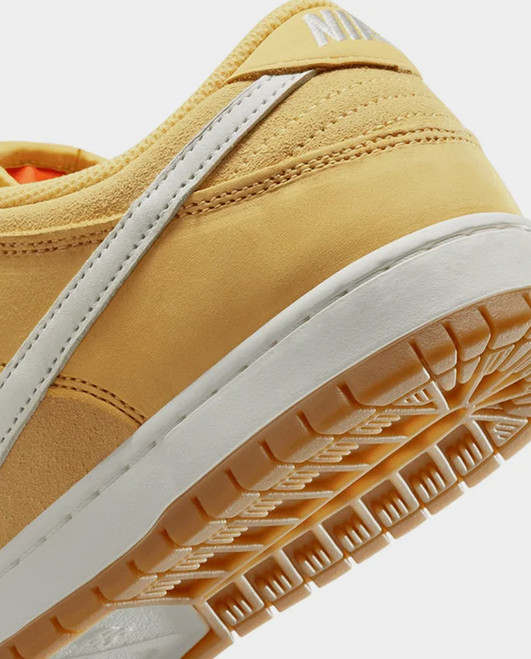 Nike SB - Dunk Low Pro - Saturn Gold Shoes Nike