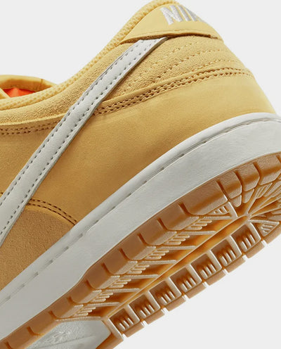 Nike SB - Dunk Low Pro - Saturn Gold Shoes Nike