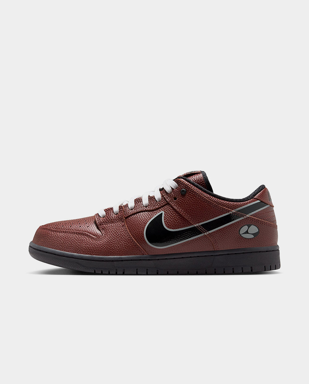 Nike x Limosine - Dunk Low Pro Shoe - Dark Pony Shoes Nike