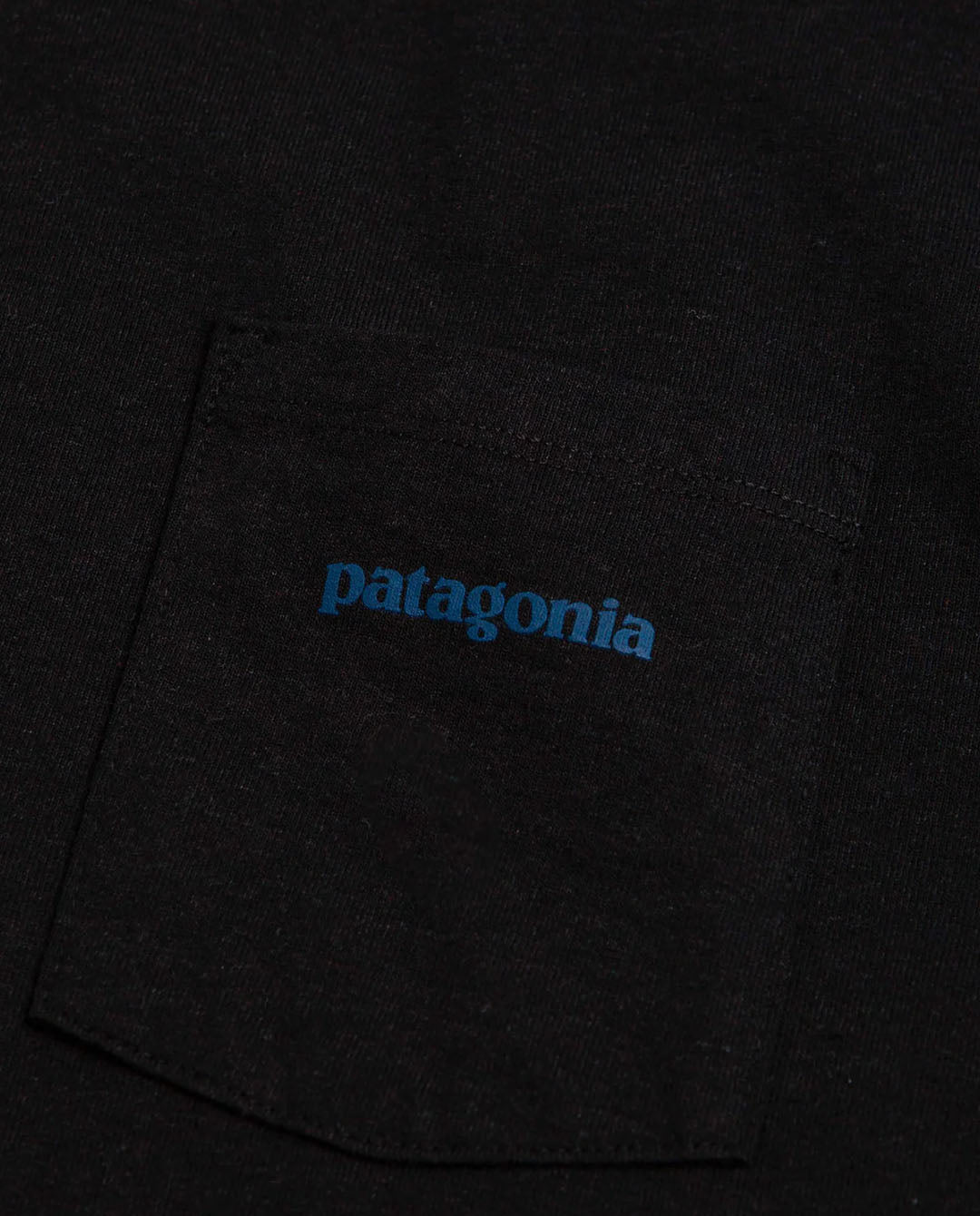 Patagonia - M's Boardshort Logo Pocket Responsibili-Tee T-Shirt - Black