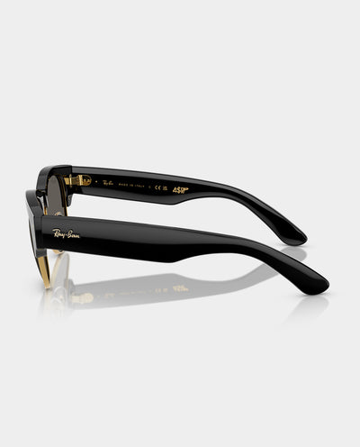 Ray-Ban - Mega Clubmaster - Black/Gold with Ultra Black Lens Sunglasses Ray-Ban