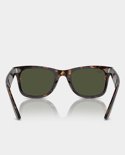 Ray-Ban - Wayfarer Classic - Tortoise with Green Lens Sunglasses Ray-Ban