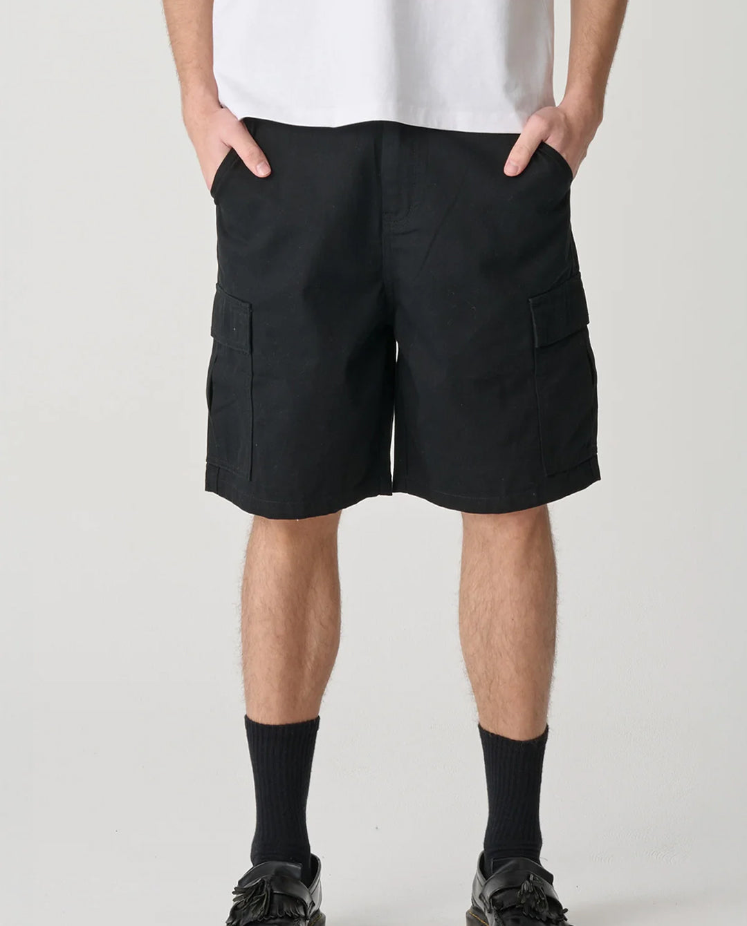 XLarge - 91 Cargo Short - Black Shorts Xlarge