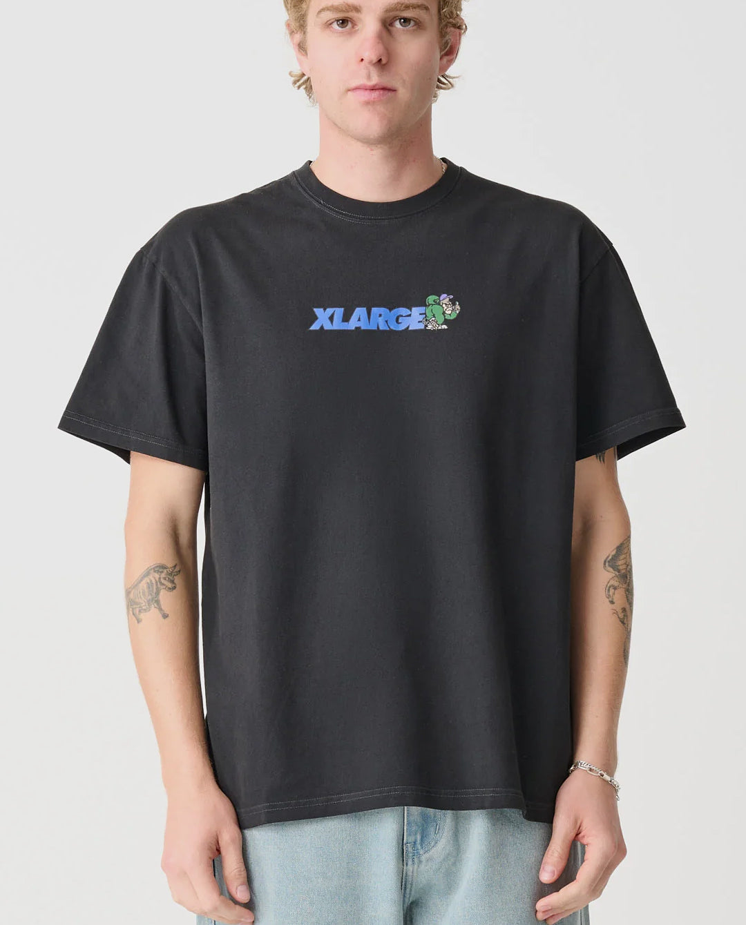 XLarge - Artist T-Shirt - Pigment Black T-Shirts Xlarge