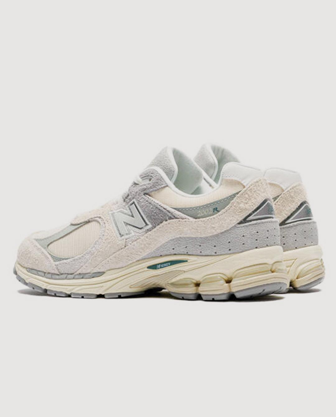 New Balance 2002REK in Grey/Cream | Fallenfront NZ – FallenFront