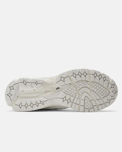 New Balance - M1906DE 'Protection Pack' - White / Turtledove / Crimson Shoes New Balance   