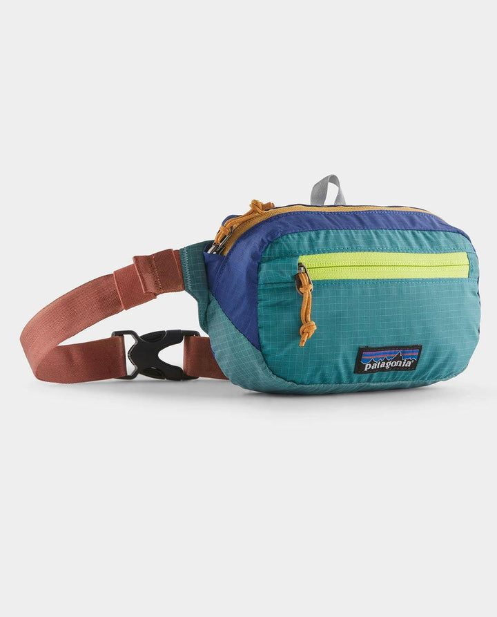 バッグ PATAGONIA UPCYCLE IT NOW HIP POUCH Patagonia Goes Green with Upcycled Hip Pack Made from